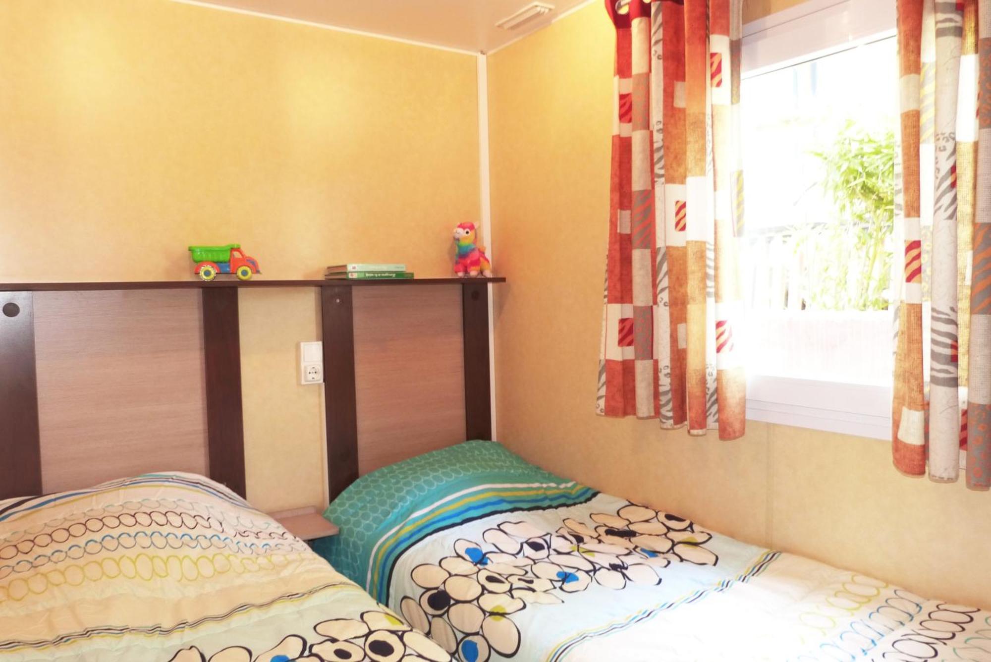 Camping le Méditerranée Hyères Habitación foto